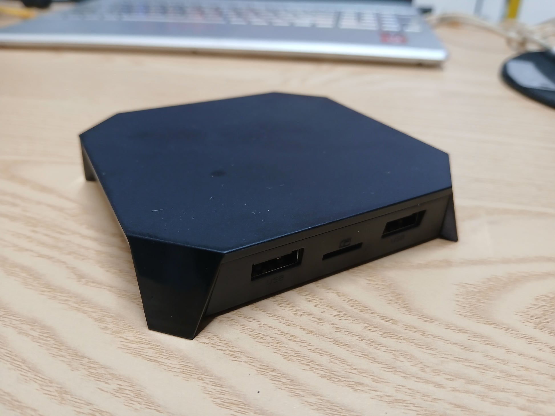 SmartBox 4K Pro - Convierte tu TV en Smart en Minutos - Comcast Group