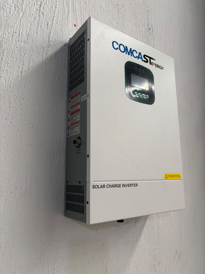 Inversor híbrido Comcast 3.6 kW 120 V | CEG-IVH3600WP-048US - foto real