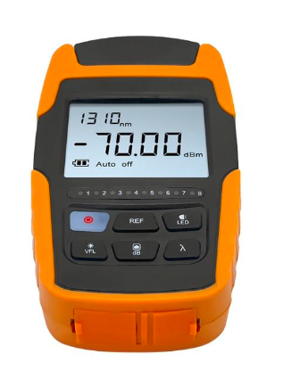 XFO 530 – Medidor de Potencia Óptica 4 en 1