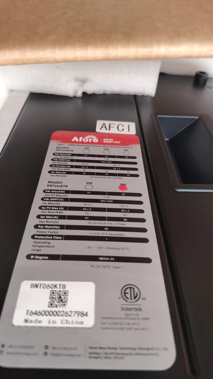 Inversor de conexión a red AFORE 60 kW trifásico 480 V | BNT060KTB