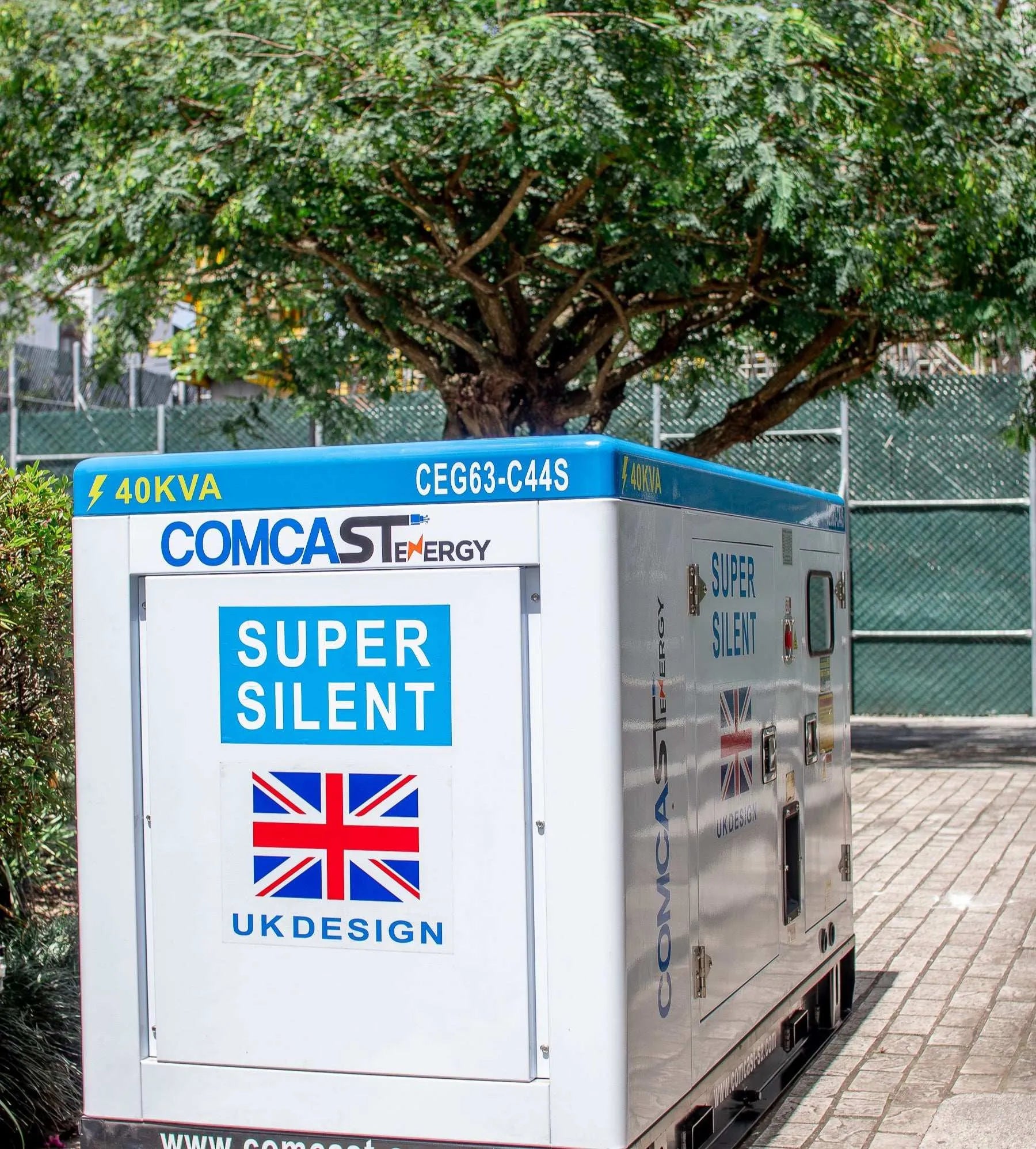 Generador 10 kW I 12 kVA – GENSET - Comcast Group